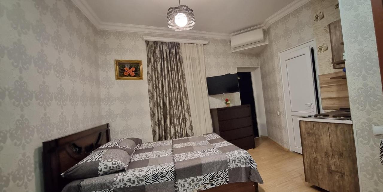 Appartamento Emi&Mari Tbilisi Esterno foto