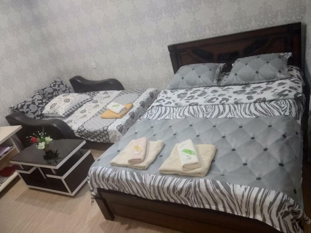 Appartamento Emi&Mari Tbilisi Esterno foto