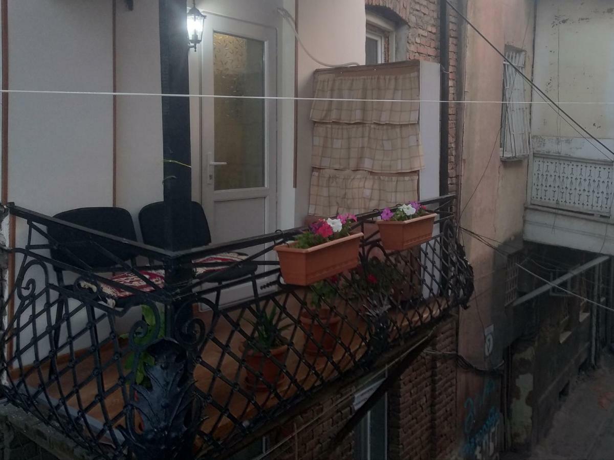 Appartamento Emi&Mari Tbilisi Esterno foto